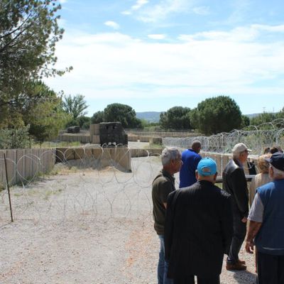 Depuis l’ancien camp de Saint-Maurice, les harkis demandent réparation