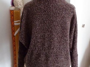 Mon pull détente couleur prune 