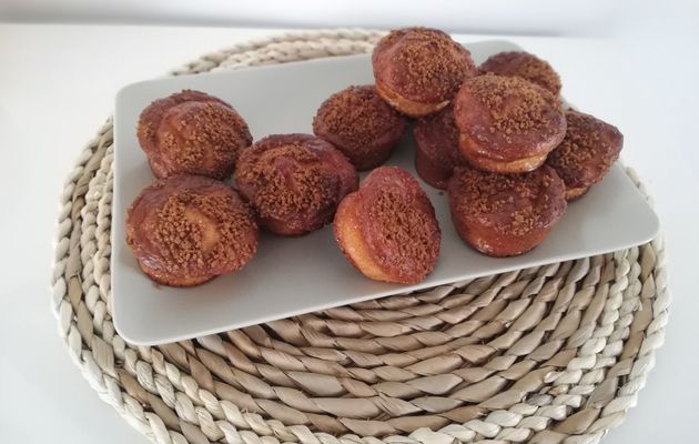 Petits gâteaux spéculos coeur chocolat noir