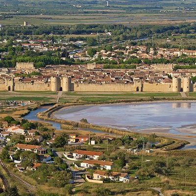 Aigues Mortes Cherche Homme Riche