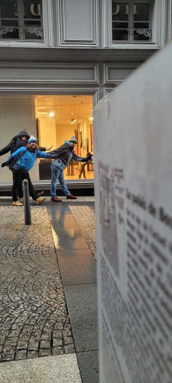 Reportage activité 3: le parcours d'orientation sous la pluie