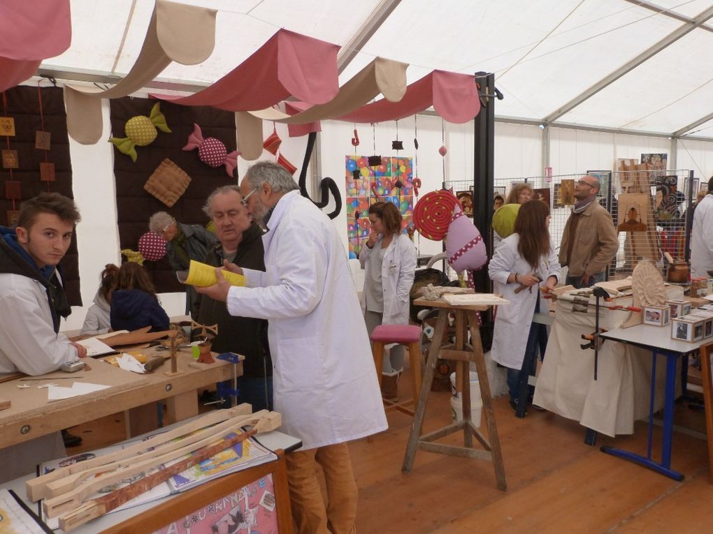 Conférences, démonstrations du LEP de Coarraze, ludothèque, mur d'expression, cinéma, P'tit Can'Arts et Tombol'Arts : quel menu!