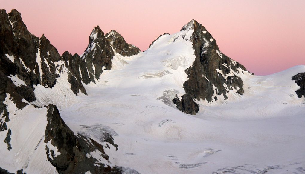 Alpinisme de niveau facile : Traversée du Pigne d'Arolla - Col Evêque