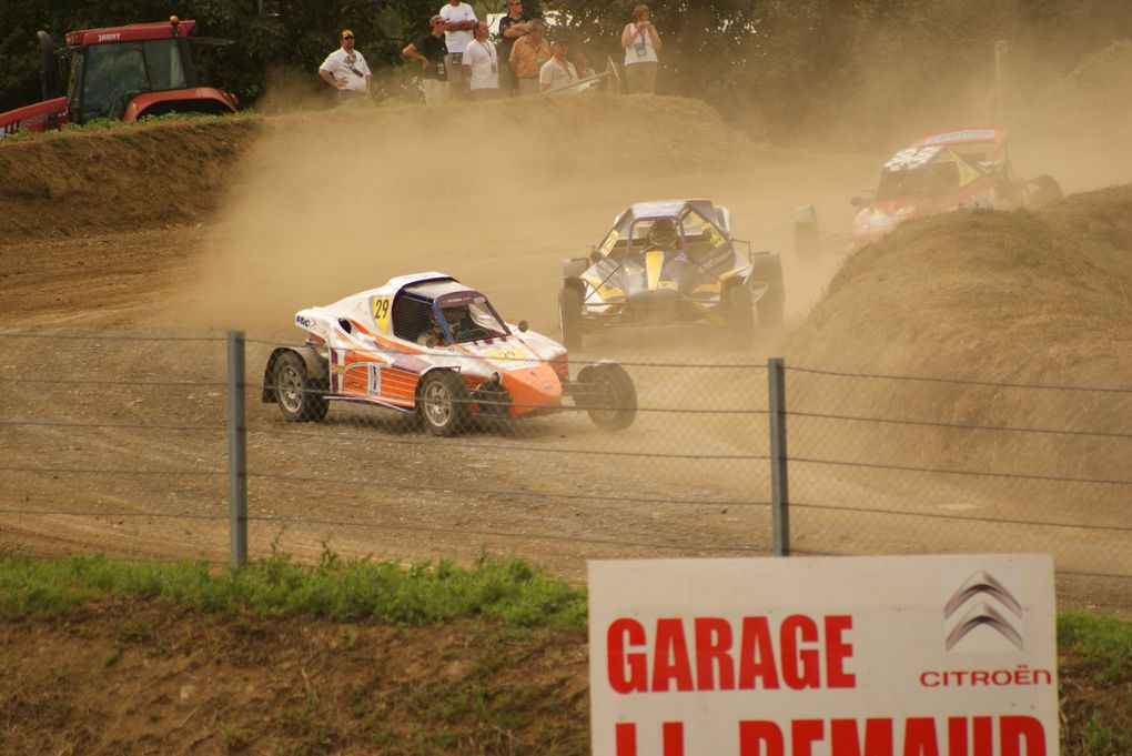 Les 28 et 29 juillet 2012 à St-Georges-de-Montaigu (85), 7ème épreuve du Championnat de France d'autocross.