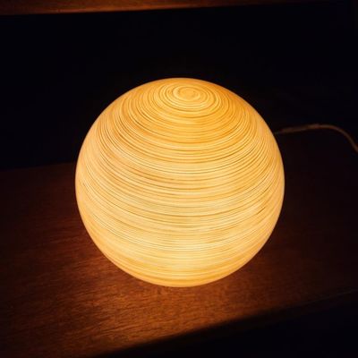Lampe globe Caravage - 120 euros