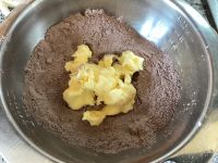 Étoiles de Noël sablées au chocolat et aux épices 