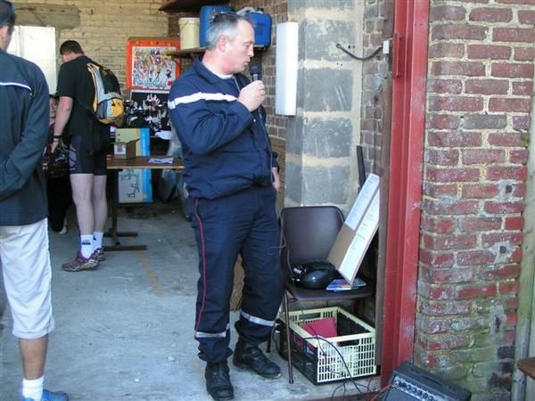 <strong><em>superbe&nbsp;matin&eacute;e pour la rando des pompiers le 8 juillet 2007 o&ugrave; 225 participants se sont lanc&eacute;s sur les differents circuits que les sapeurs pompiers leurs avaient concoct&eacute;</em></strong>