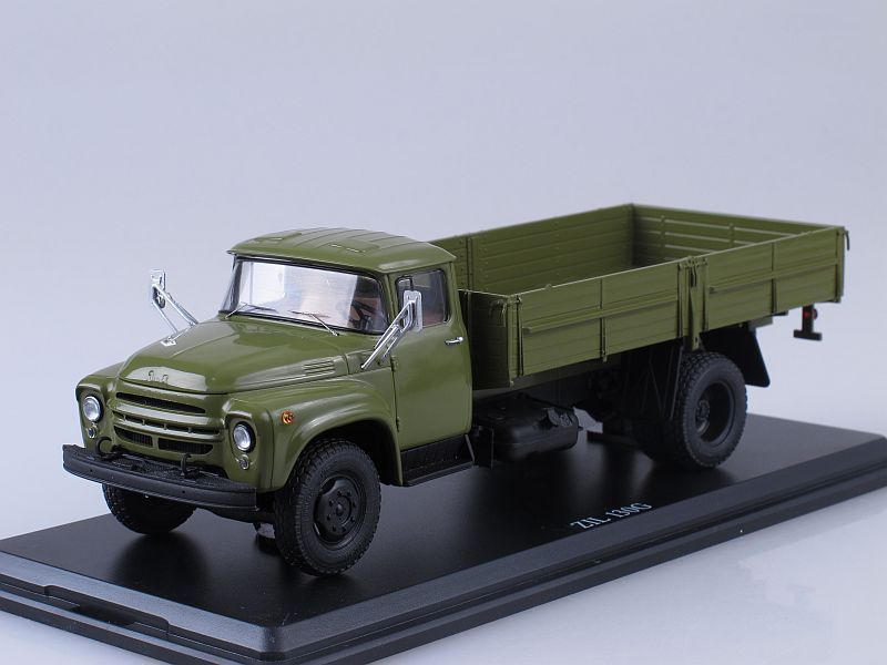 SSM1020 ZIL-130G flatbed truck /khaki/