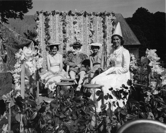 Fête foraine de la Saint Antonin à Hautot-sur-Seine dans les années 60