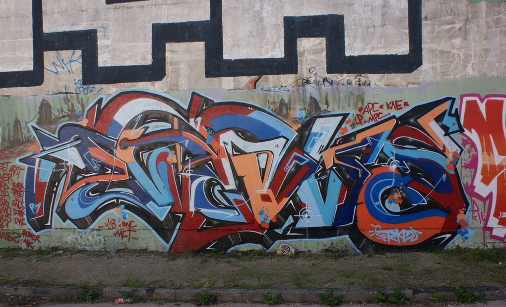 Album - Graffitis-Dept-21-Tom-001