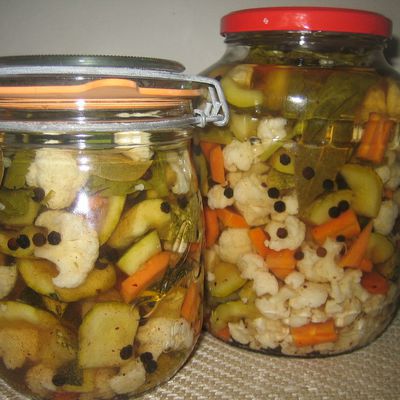 Pickles de légumes croquants à l'aigre-doux