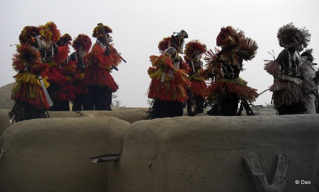 Album photos de DAO . Fêtes et cérémonie en Pays Dogon