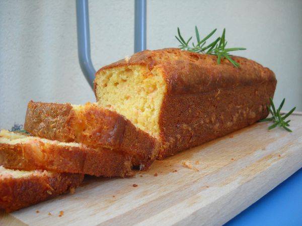 Cake au saumon fumé