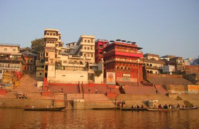 25ème jour: Varanasi en barque