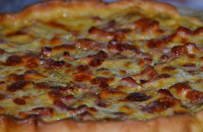 Tarte fondante courgettes, lardons et curry