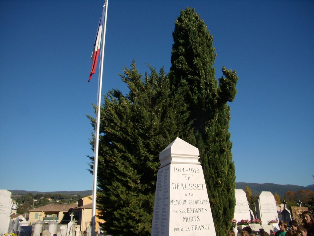 En mémoire des soldats beaussétans morts en 14-18, nous avons participé à la Cérémonie des Petites Flammes de l'Espoir.