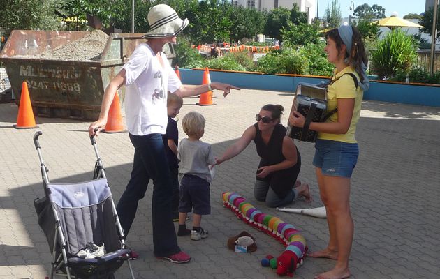 busking Perth