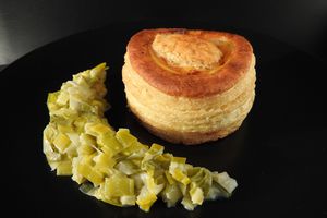 Vol au vent de saint jacques et sa fondue de poireaux