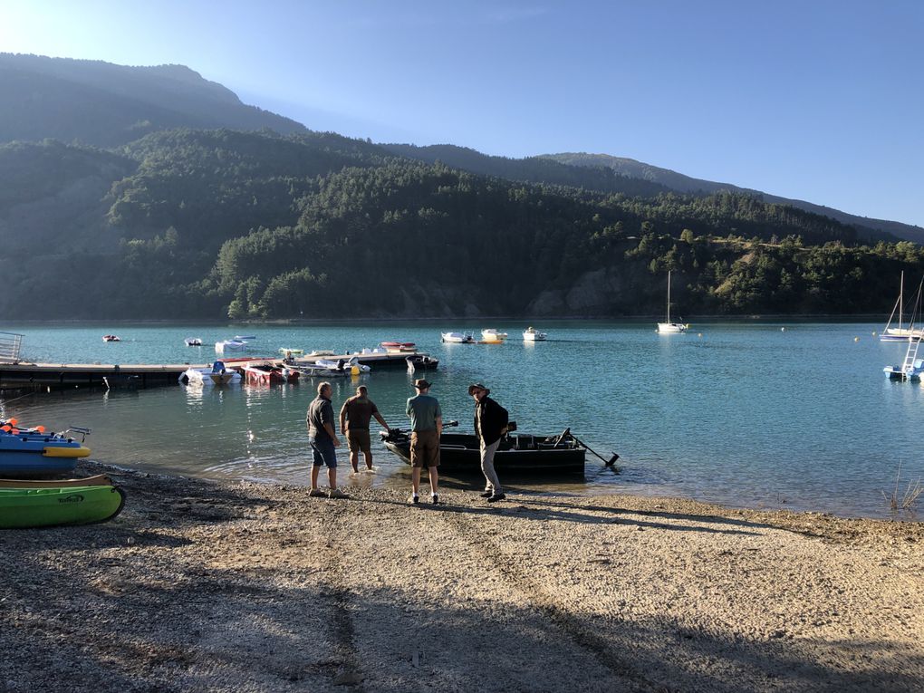 lydia : Pêche au Lac en Float Boat