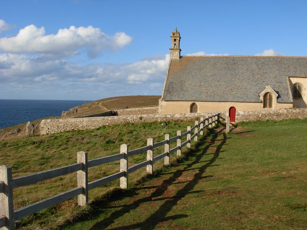 pour le plaisir des yeux...
Mousterian
pointe du van et pointe du raz
pointe de la torche
saint guénolé
le Guilvinec
...