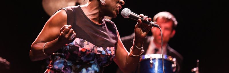 SHARON JONES @ OLYMPIA | 06-05-2014