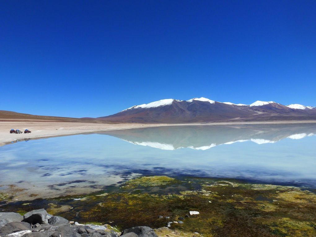 Découvrez avec cet album les multiples facettes de la Bolivie. Avec l'Amazonie, le désert de sels, ses lacs, on ne peut qu'être émerveillé.