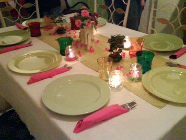 Avec la famille on s'est amusé à jouer à un diner presque parfait, voila ma table sur le thème du printemps.