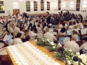 Un concert et des chorales pour fêter le 50ème anniversaire de l'église néo-apostolique à Algrange en 2011