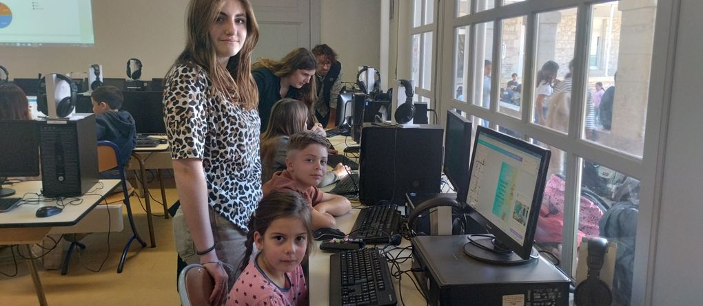 Les éco-délégués du primaire et du collège travaillent ensemble autour d'un projet commun