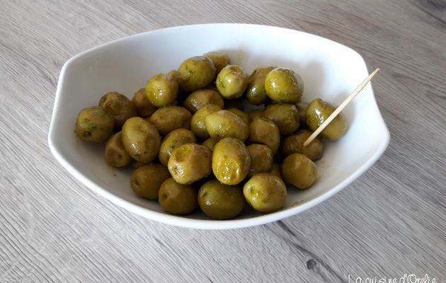 Olives vertes au pistou Oliveraie Jean jean