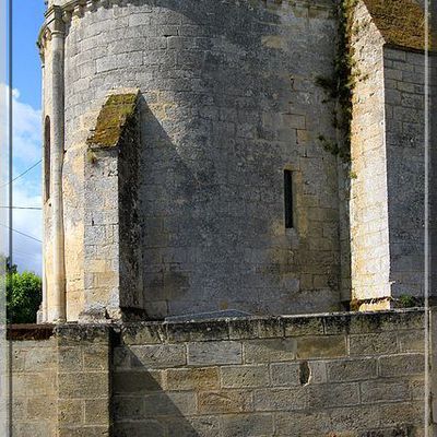 Diaporama église fortifiée Petit-Palais et Cornemps