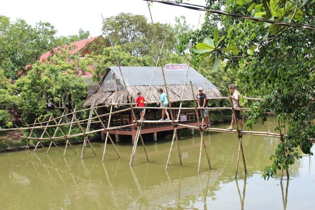 Album - 17-Laos-Vietnam