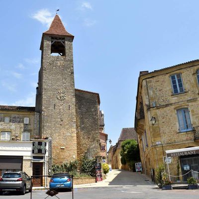 Belvès en Dordogne et ses habitations troglodytiques