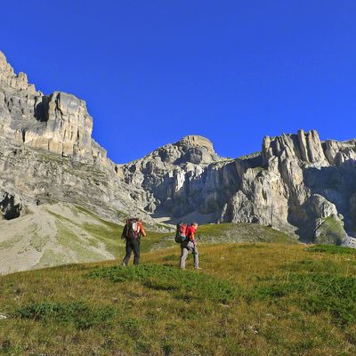 Le puits de la Roche Pertusa par le grand escalier de la Fuvelle