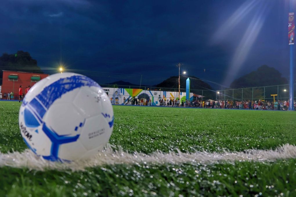 Gobernador Rafael Lavaca inauguró Campo Deportivo &quot;Antonio José de Sucre&quot; en Tocuyito