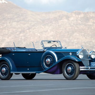 VOITURES DE LEGENDE (1008) : PACKARD DeLuxe EIGHT SPORT PHAETON - 1931