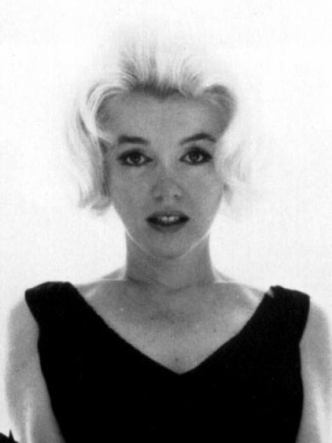 De Norma-Jeane à Marilyn,une vie en images(suite)