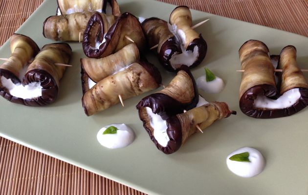 Roulade d'aubergines au chèvre frais