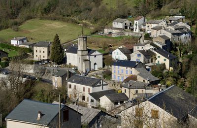 Sainte-Colombe-sur-Guette en 50 photos