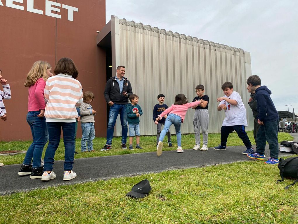 Mars - Avril : Les temps forts pour les CE1/CE2 Break Dance