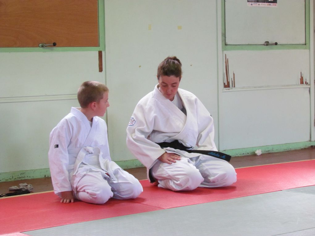 1er cours commun de l'année ...merci aux judokas et leurs parents.. après- midi récréative ;-)