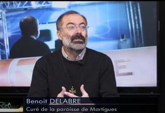 L'INTERVIEW DU PERE DELABRE SUR LE PAPE ET LE CONCLAVE