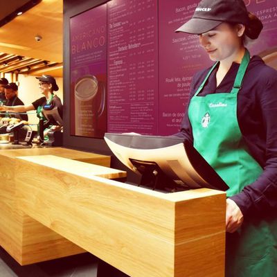 Starbucks lance des cafés Express au Québec