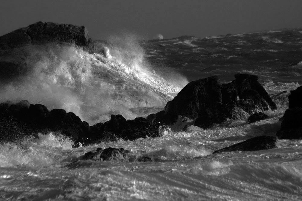 Tempête Atlantique en noir et blanc