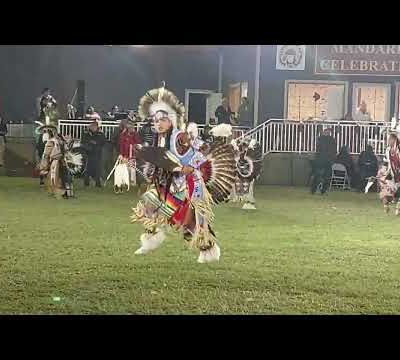 DANSE POW WOW