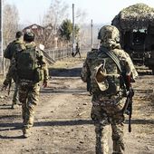 "C'est presque terminé" : ces soldats ukrainiens accusent le coup après leur retrait forcé de la région russe de Koursk