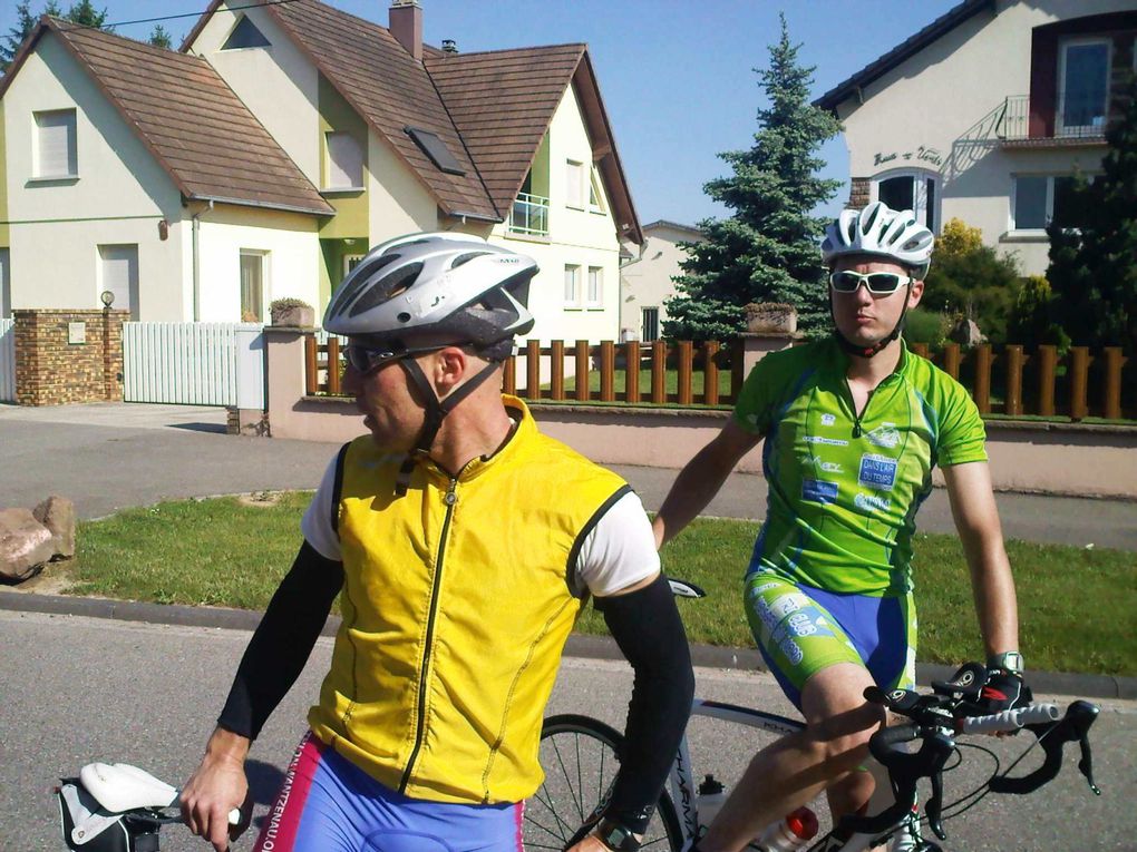 parcours de 110km, depart et arrivée à Niederbronn avec arret à Mouterhouse.