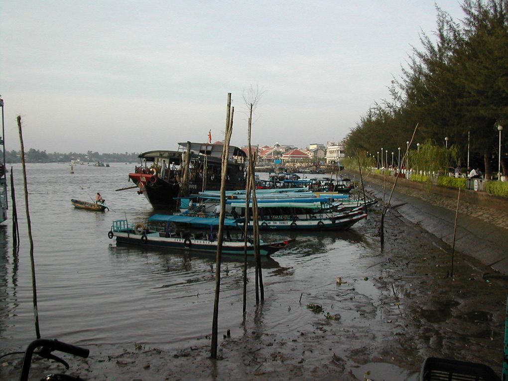 marché flottant de CAI RANG