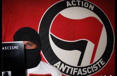 Sous la bannière de l'action antifasciste