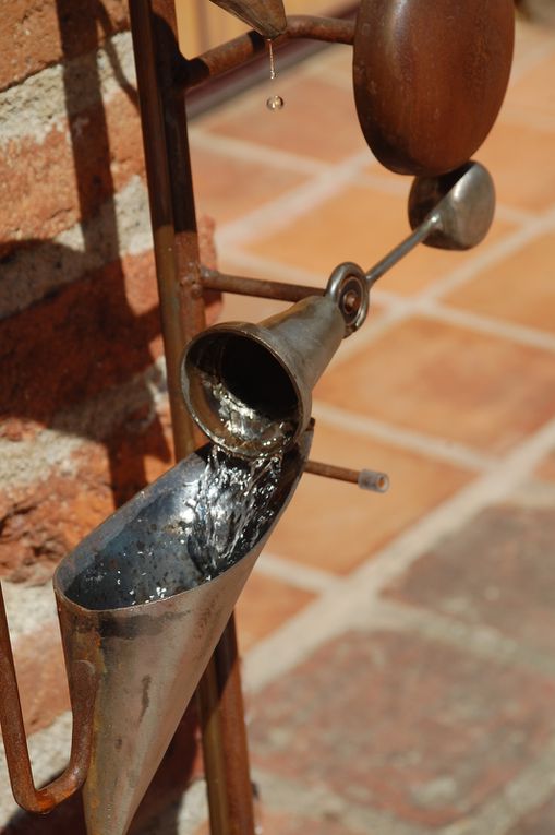 Un artisan d'art qui fait aussi parti de la route des métiers d'art de l'Occitanie. (jeu d'heure et d'eau, fabuleux en 4 photos) 